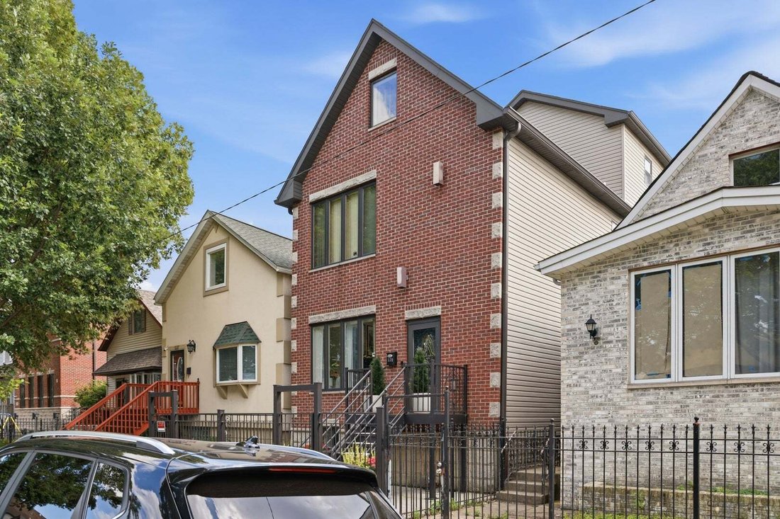 House in Chicago, Illinois, United States 1 - 18774202