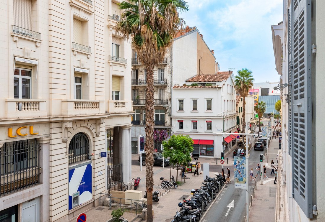 Apartment in Cannes, Provence-Alpes-Côte d'Azur, France 3 - 18774344