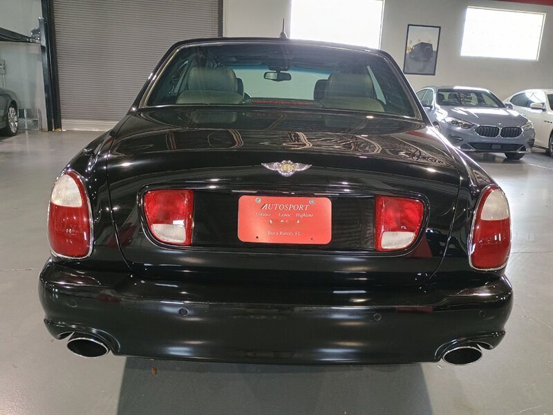 Sedan in Boca Raton, Florida, United States 4 - 12761842