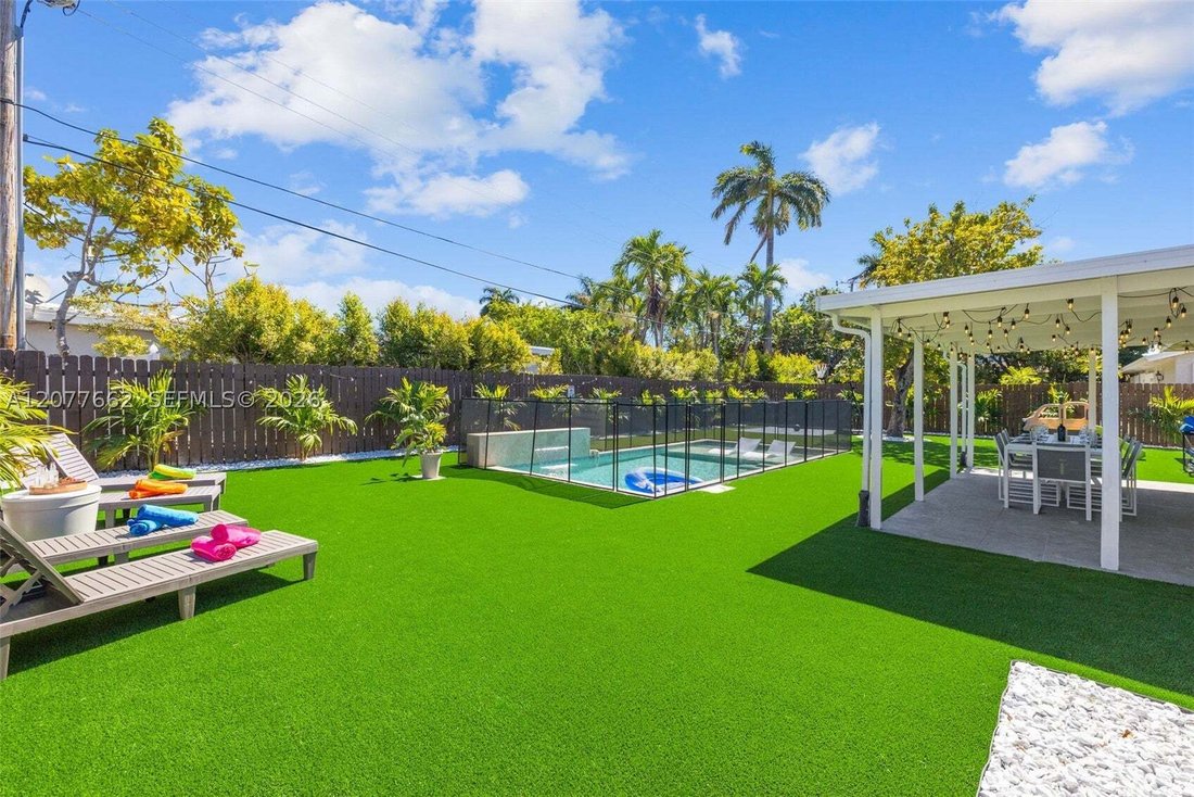 Haus in Hallandale Beach, Florida, Vereinigte Staaten 5 - 18774032
