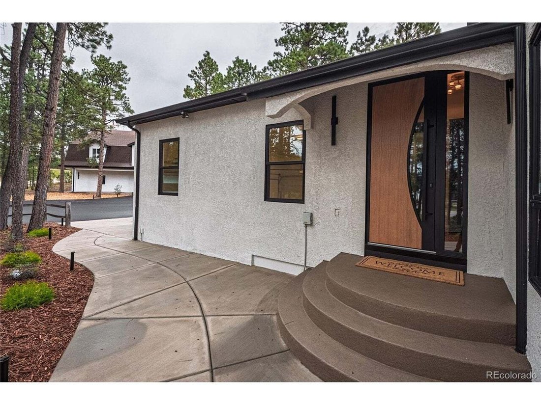 House in Colorado Springs, Colorado, United States 2 - 18773955