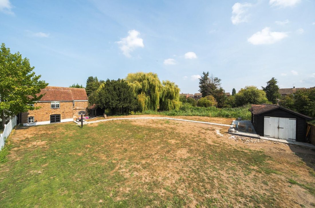 Haus in Lower Halstow, England 4 - 18774144