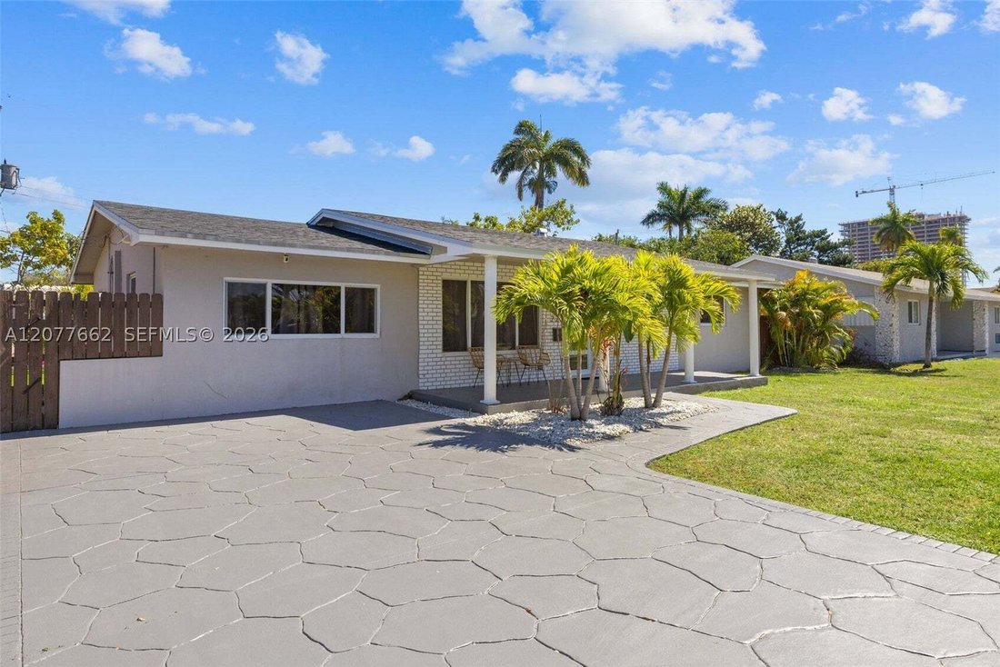 Haus in Hallandale Beach, Florida, Vereinigte Staaten 2 - 18774032