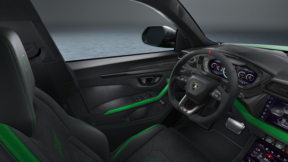 Suv in Cardedeu, Spain 5 - 18775088
