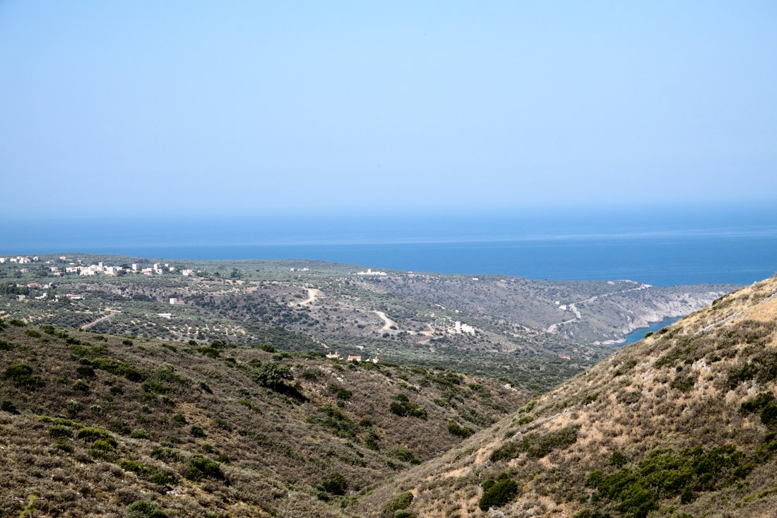Land in Oitylos, Peloponnese, Western Greece and the Ionian, Griechenland 1 - 18775047