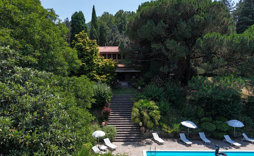 Villa in Oggiono, Lombardei, Italien 1