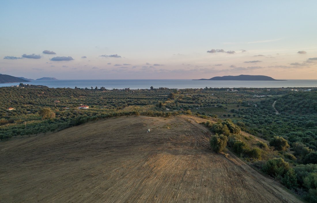 Land in Methoni, Peloponnese, Western Greece and the Ionian, Griechenland 4 - 18775015