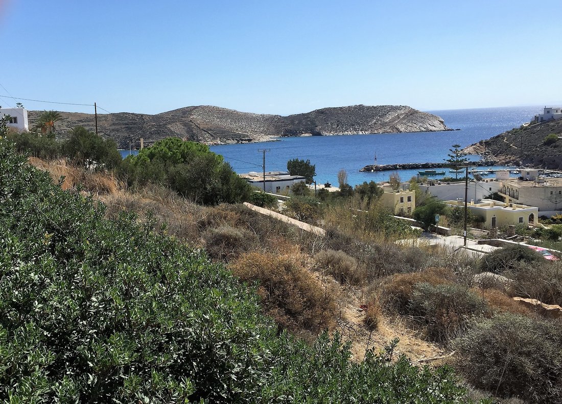 Land in Syros, Aegean, Griechenland 3 - 18774847