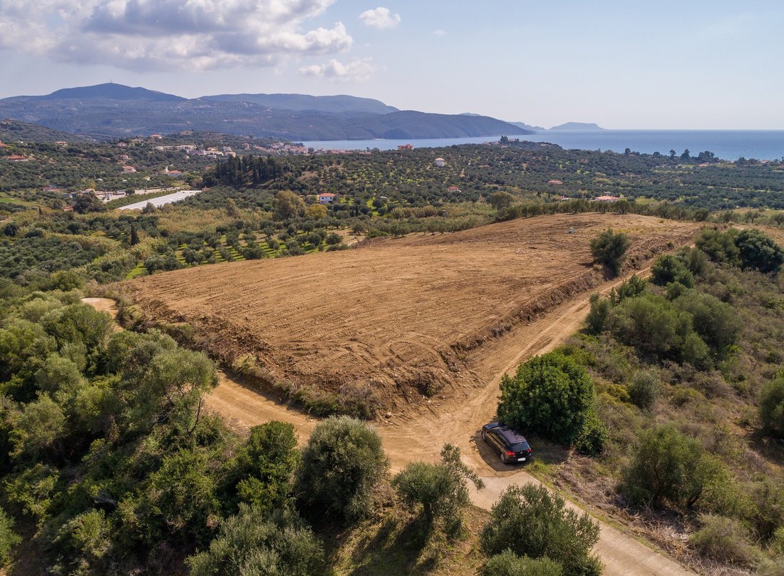 Land in Methoni, Peloponnese, Western Greece and the Ionian, Griechenland 1 - 18775015