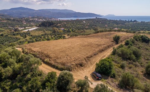 Land in Methoni, Peloponnese, Western Greece and the Ionian, Griechenland 1