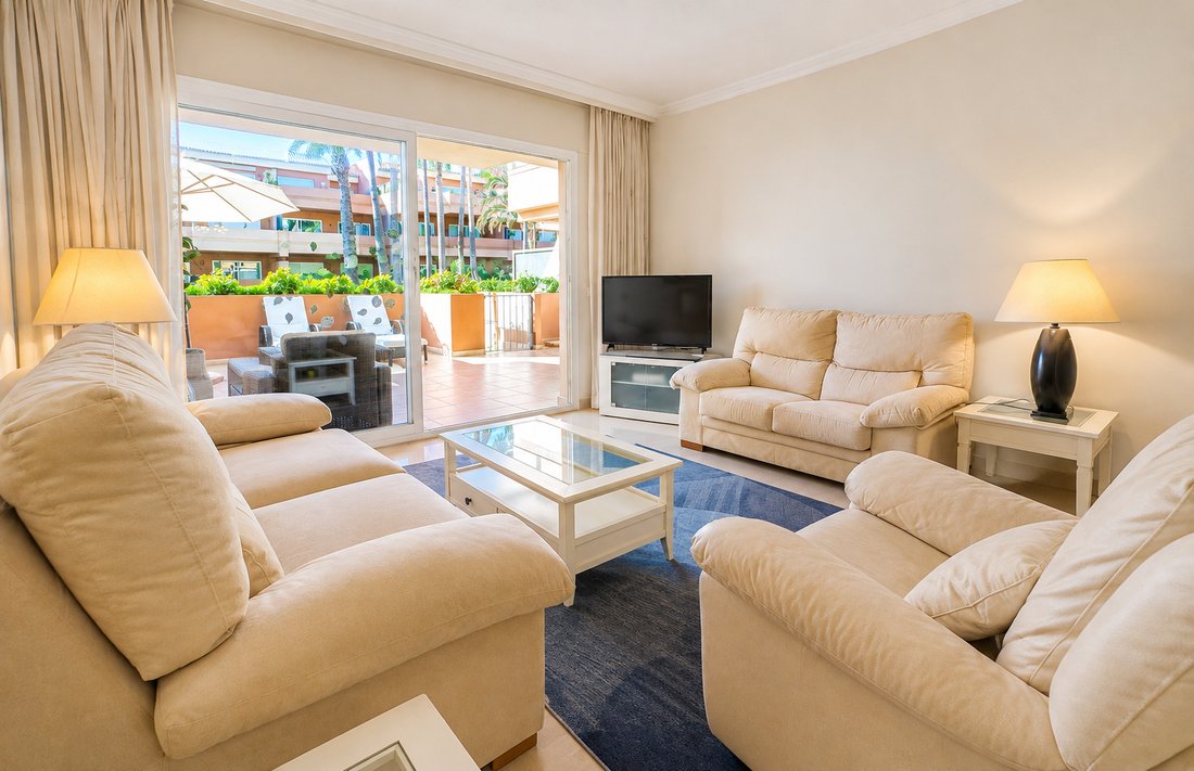 Appartement à Puerto Banús, Marbella, Espagne 1 - 15338605