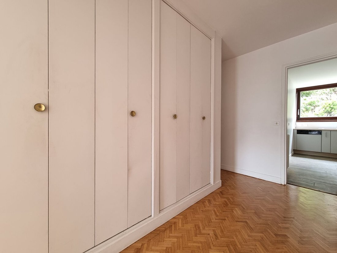 Apartment in Fontenay-sous-Bois, Ile-de-France, France 2 - 18775083