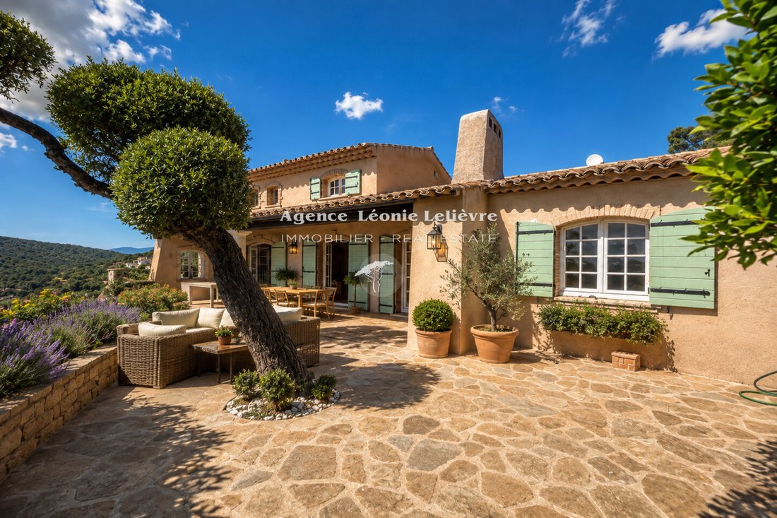 Villa en Les Issambres, Roquebrune-sur-Argens, Francia 3 - 18774743