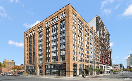 Appartamento a Montréal, Québec, Canada 1