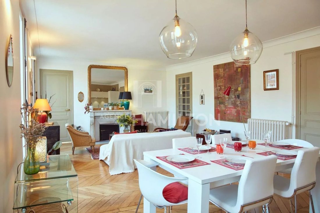 Wohnung in Scheune Aux Belles-Terrage, Paris 10e Arrondissement, Paris 3 - 18775532