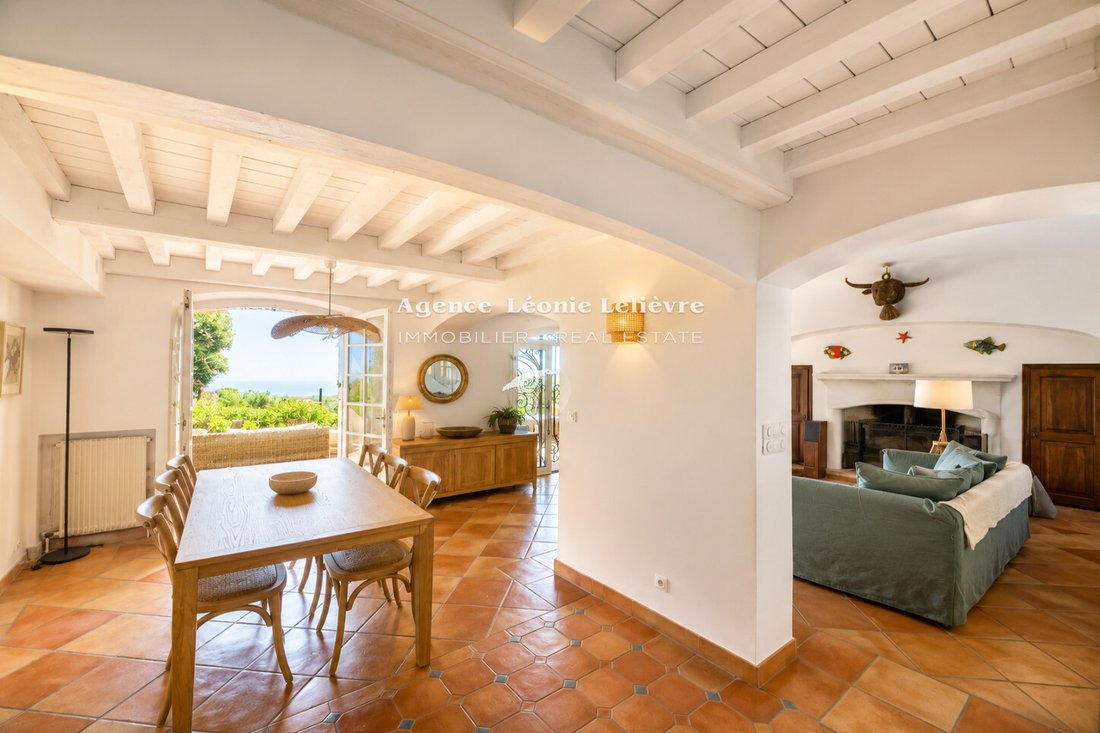 Villa en Les Issambres, Roquebrune-sur-Argens, Francia 5 - 18774743