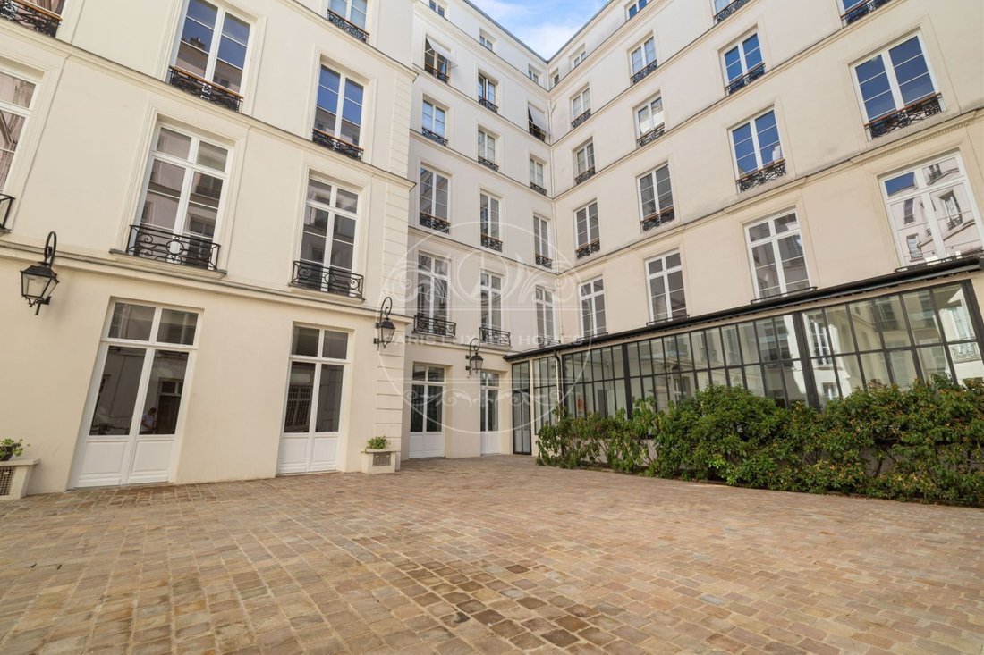 Wohnung in Saint Philippe du Roule, Paris 8e Arrondissement, Paris 2 - 18774882
