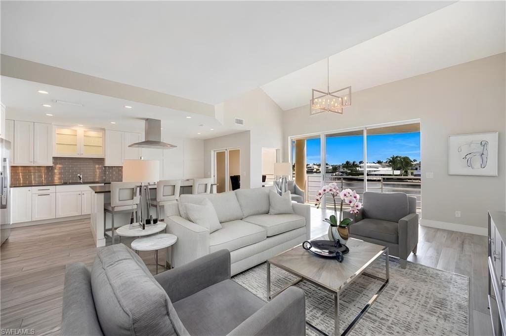 Condo in Naples, Florida, United States 3 - 18775190