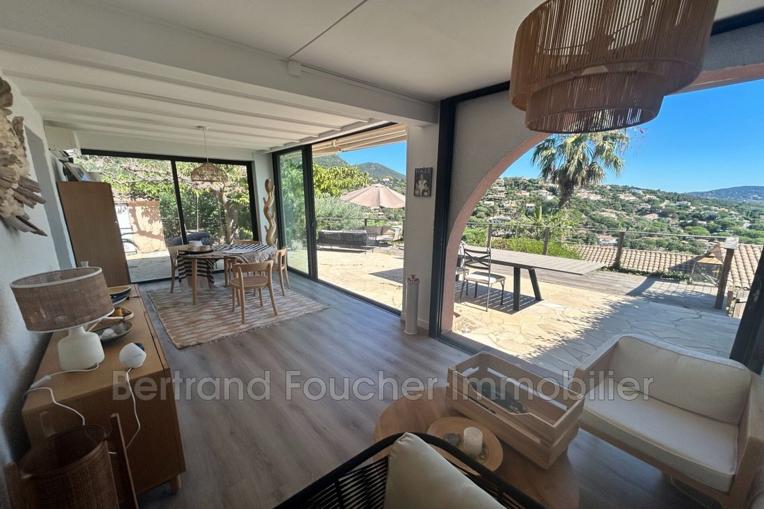 Villa en Sud, Cavalaire-sur-Mer, Francia 4 - 18774734