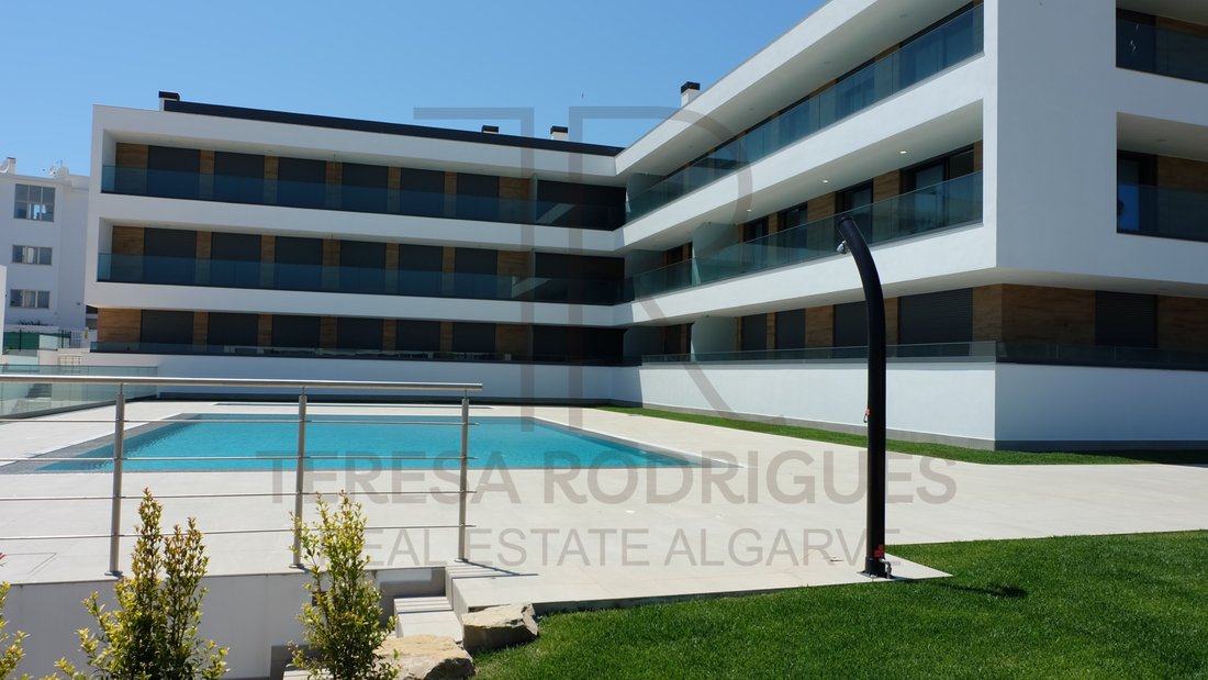 Appartamento a Olhos de Agua, Algarve, Portogallo 1 - 18775064