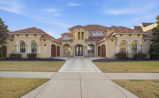 House in Frisco, Texas, United States 1