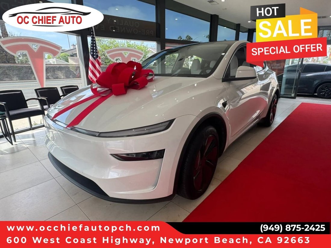 Suv in Newport Beach, CA, United States 1 - 18754918
