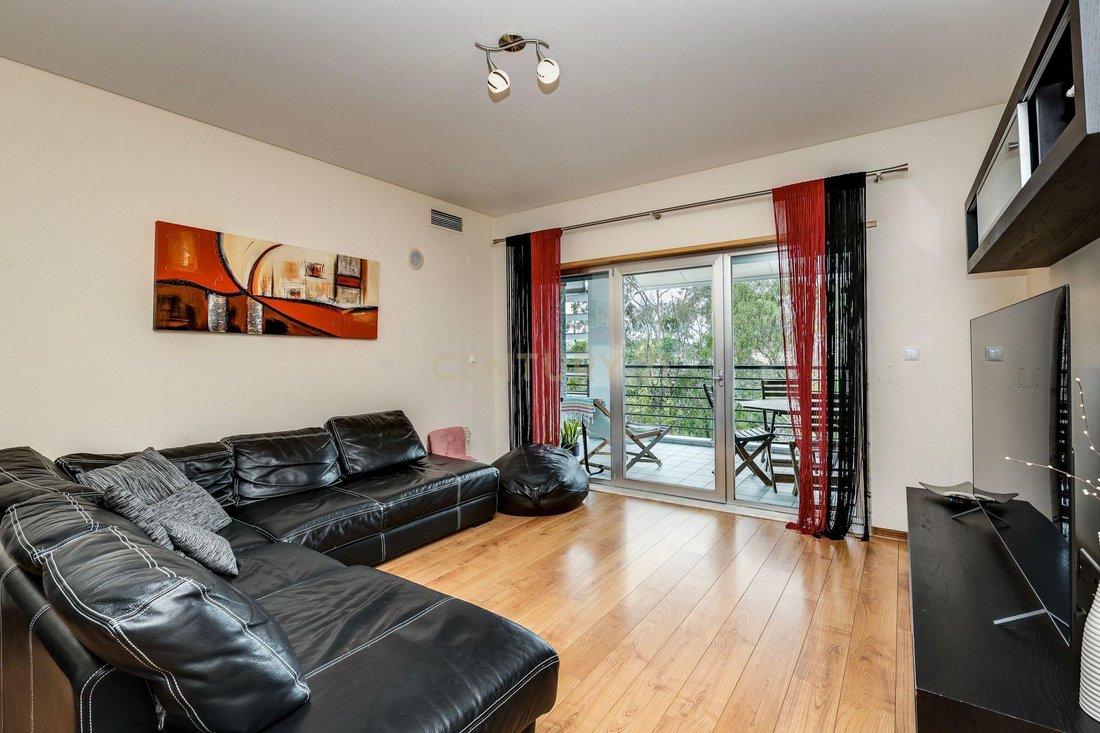 Apartamento en Linda-a-Velha, Distrito de Lisboa, Portugal 2 - 18774787
