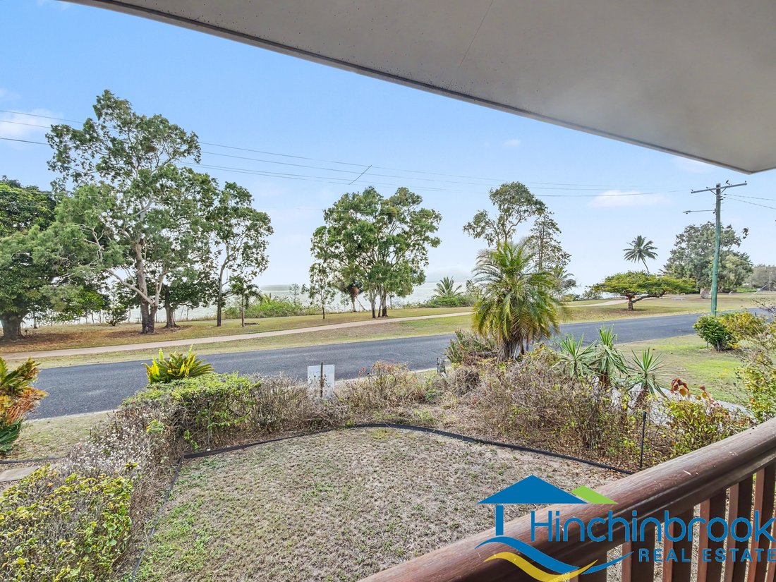 House in Cardwell, Queensland, Australia 4 - 16769662