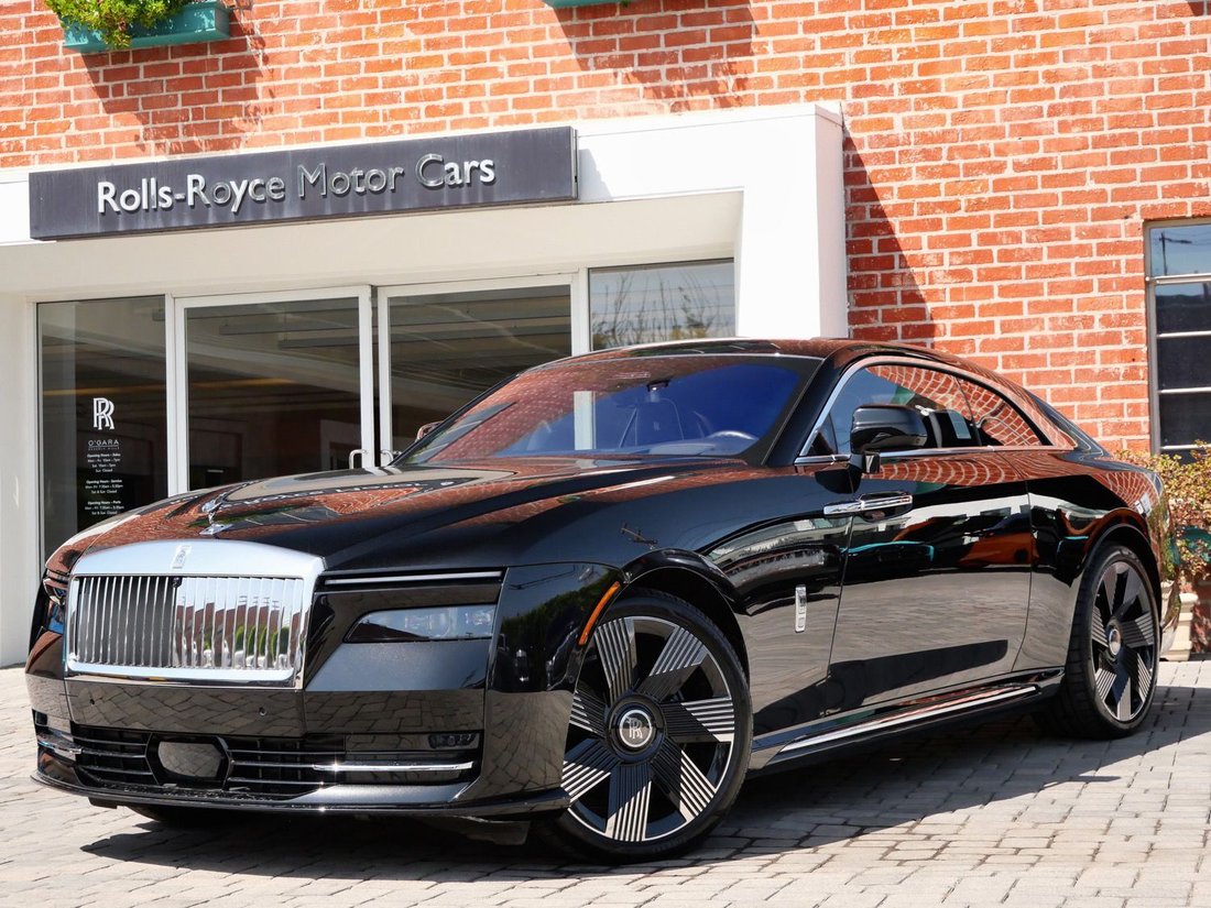 Coupe in Beverly Hills, CA, United States 1 - 18774954