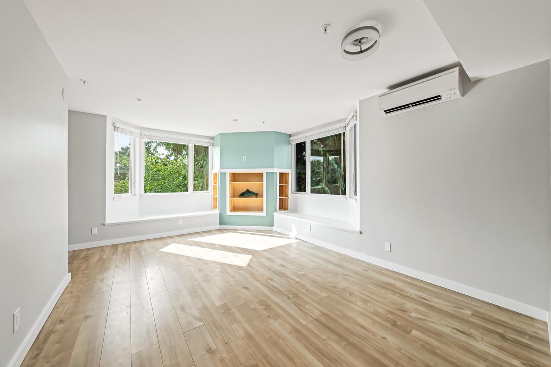 Villa in Vancouver, British Columbia, Canada 5 - 18775194