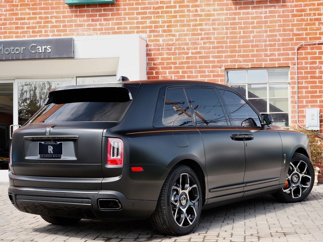 Suv in Beverly Hills, CA, United States 2 - 18632096