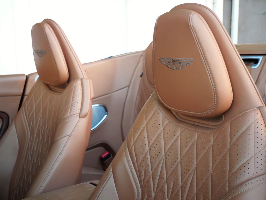 Cabriolet in Beverly Hills, CA, United States 5 - 18774944