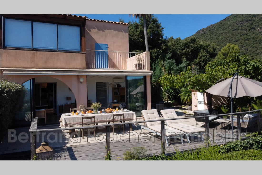 Villa en Sud, Cavalaire-sur-Mer, Francia 1 - 18774734