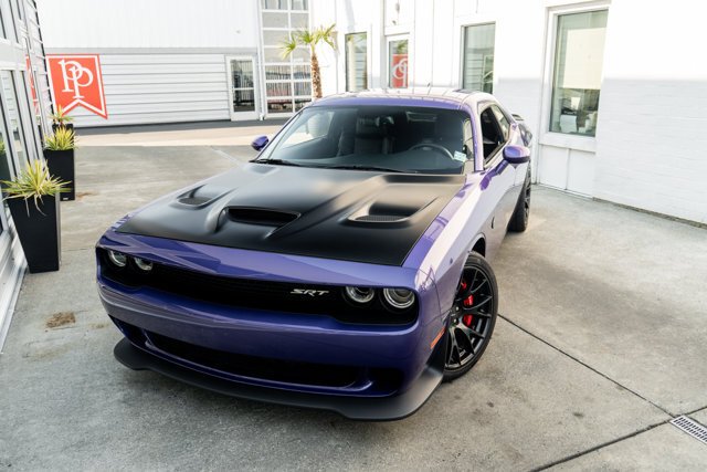 Coupe in Bellevue, WA, United States 3 - 18775094