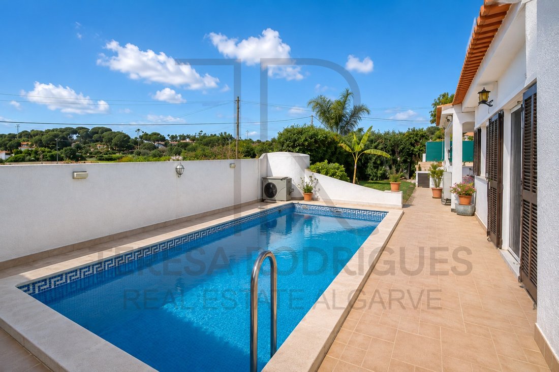 Casa a Almancil, Algarve, Portogallo 1 - 18775235