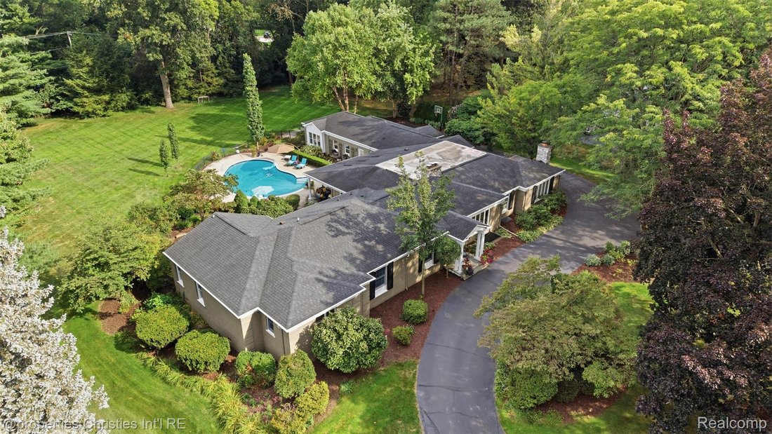 Casa en Bloomfield Hills, Míchigan, Estados Unidos 1 - 18775142