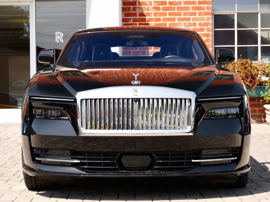 Coupe in Beverly Hills, CA, United States 5 - 18774954