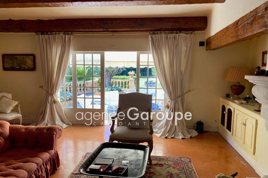 Villa en Antibes, Provenza-Alpes-Costa Azul, Francia 3 - 18774723
