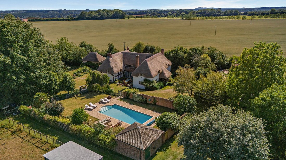 Casa in Ramsbury, Inghilterra 1 - 18774392