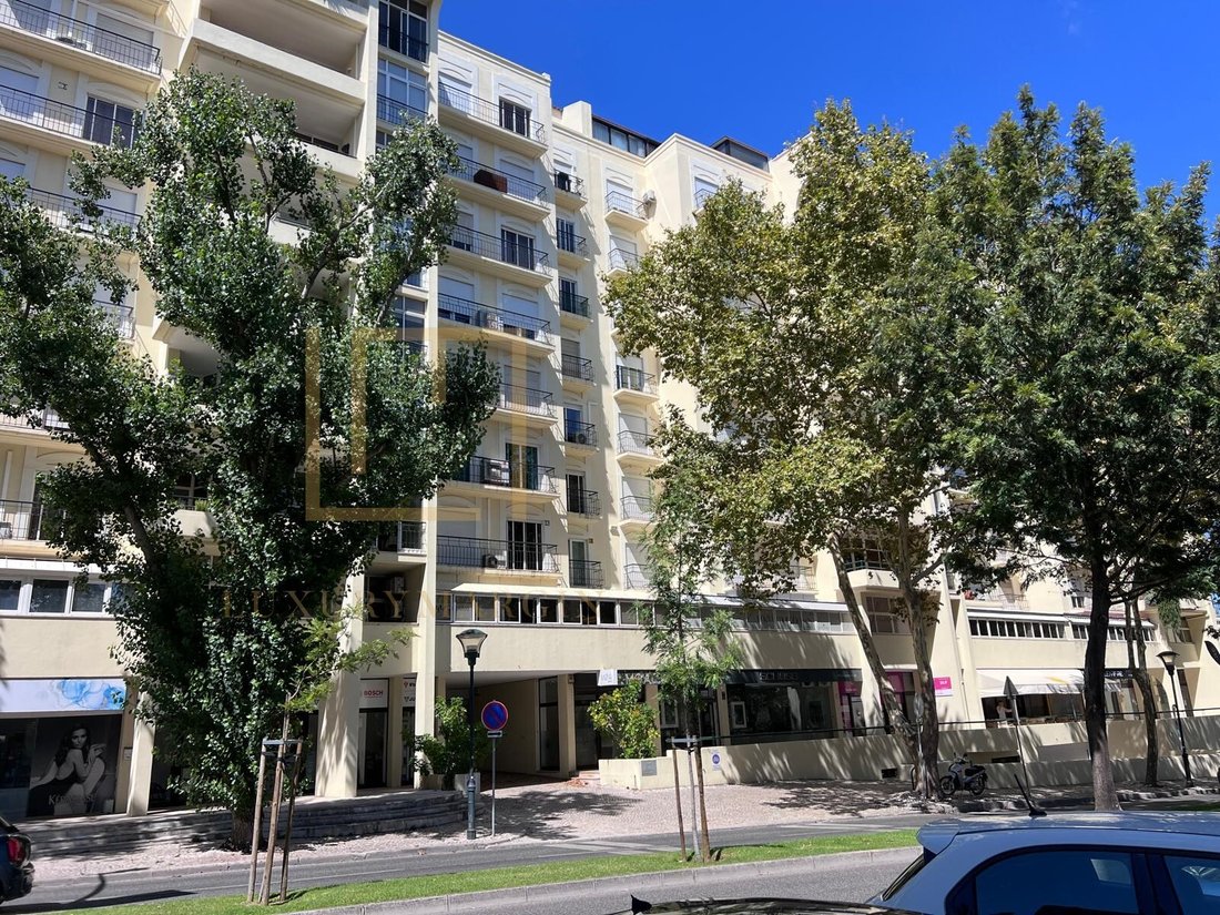 Wohnung in Cascais und Estoril, Lissabon, Portugal 3 - 18774930