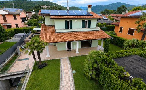 Villa en Rodengo Saiano, Lombardía, Italia 1