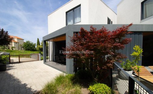 House in Mugeba -, Istria County, Croatia 1