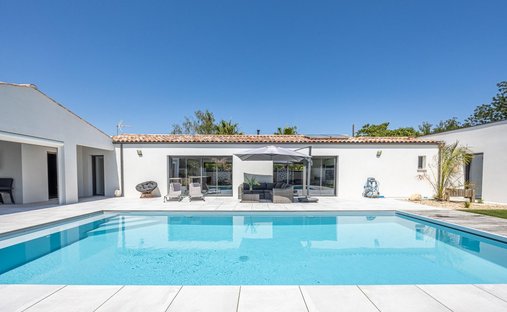 Casa en Niort, Nueva Aquitania, Francia 1