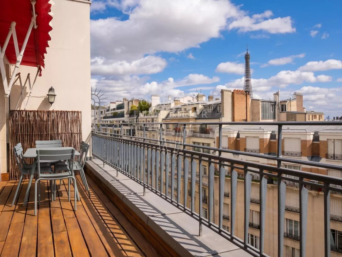 Apartment in Muette Nord, Paris 16e Arrondissement, Paris 2 - 18774807