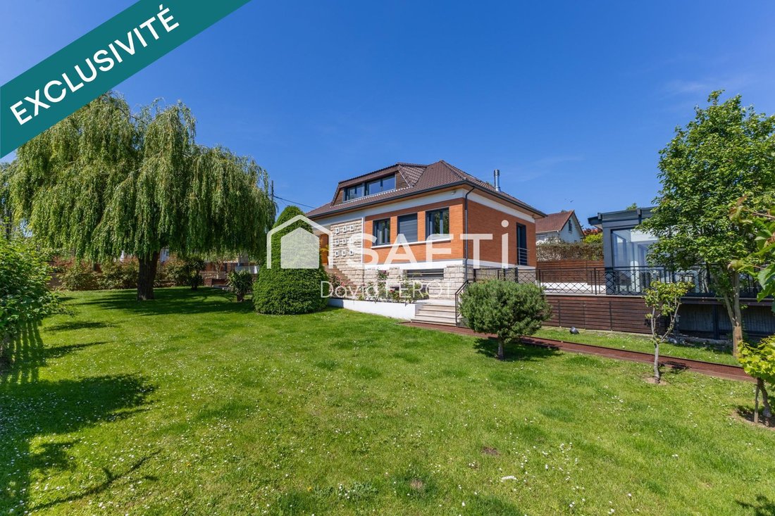 House in Centre, Brunoy, France 1 - 18084025