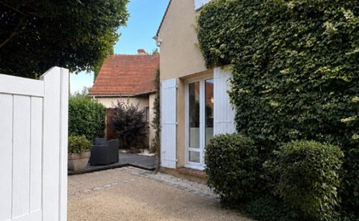 Haus in Les Loges-en-Josas, Île-de-France, Frankreich 1