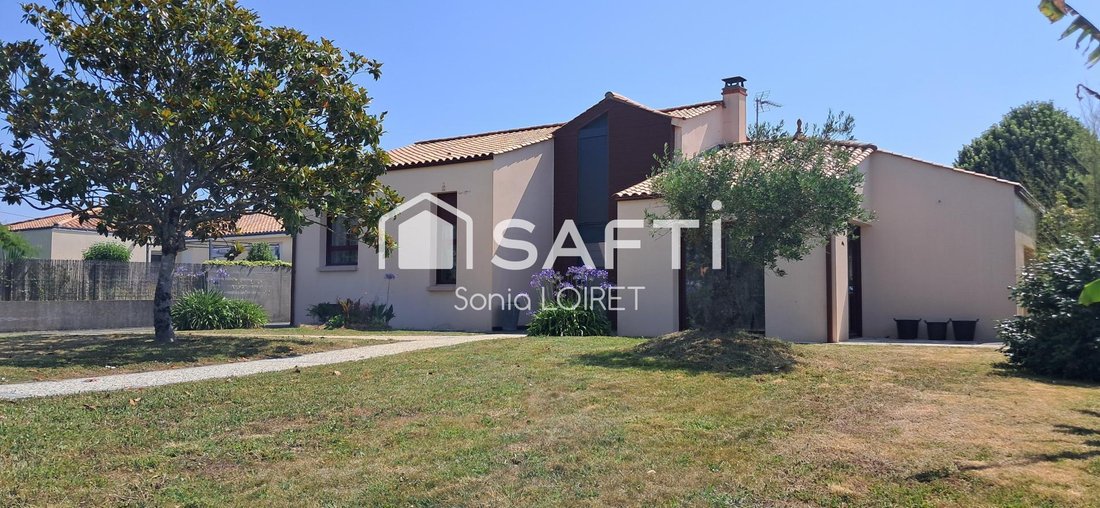House in Littoral Ouest, Talmont-Saint-Hilaire, France 2 - 16360637