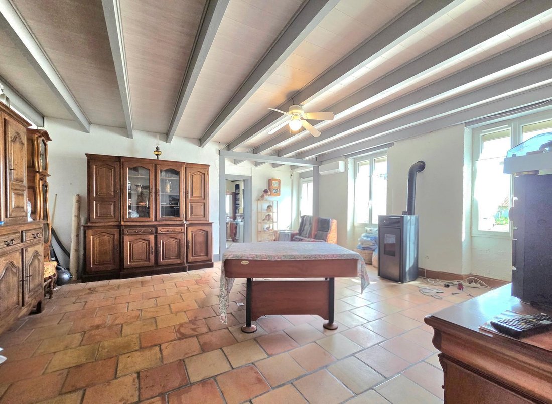 Maison à Marcillac, Val-de-Livenne, France 3 - 18775746