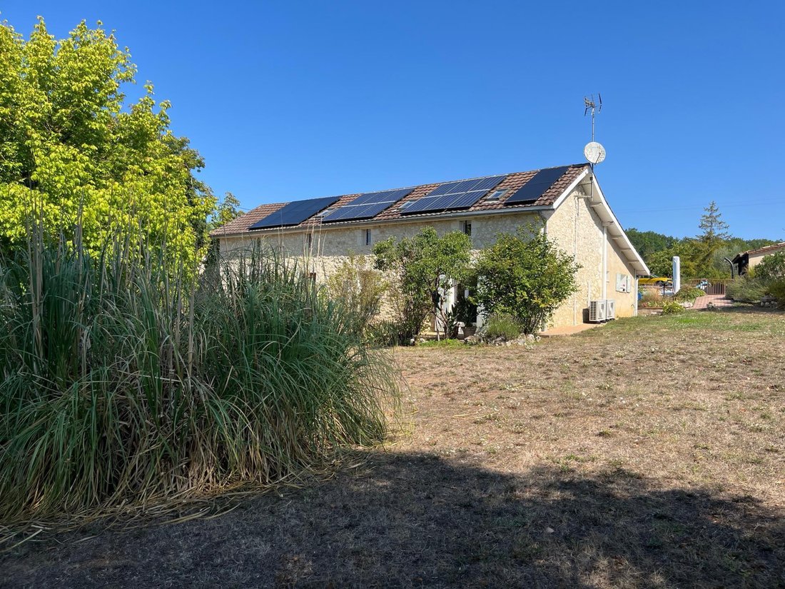 Maison à Saint-Aubin-de-Cadelech, Nouvelle-Aquitaine, France 3 - 18775701