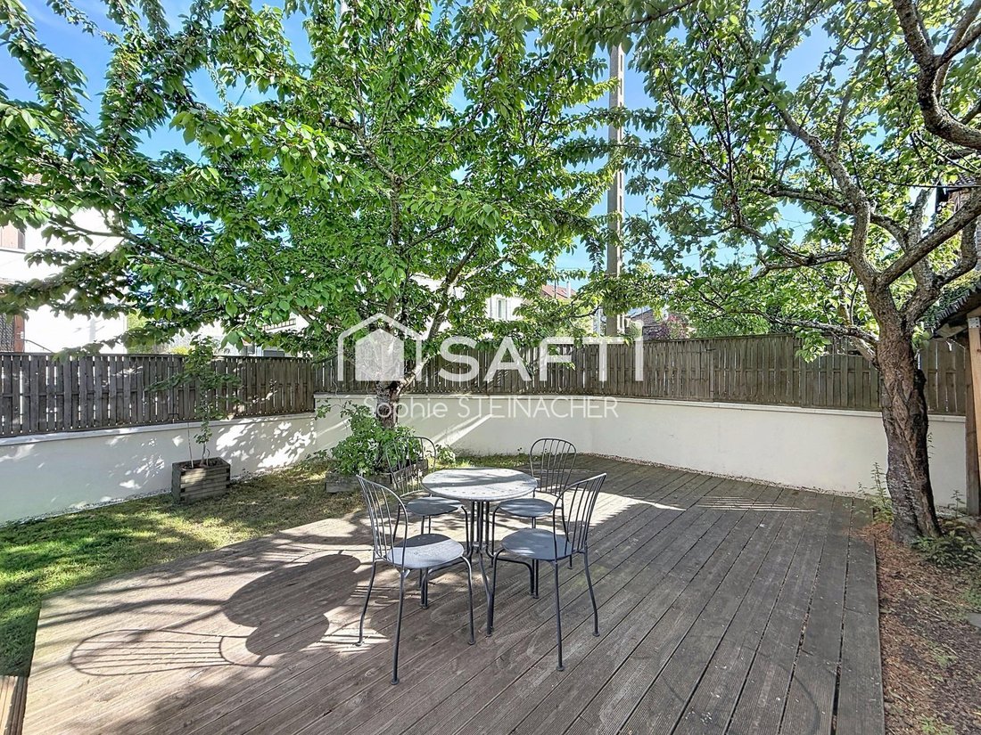 House in Chatou, Ile-de-France, France 5 - 17358489